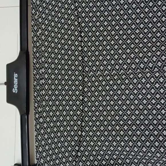 roz&Ali  High Rise Leggings Size 2-4 - Picture 3 of 10